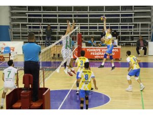 Haliliye Belediyespor Voleybol Takımından 3-1’lik galibiyet