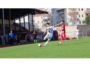 TFF 2. Lig: Niğde Anadolu FK: 1 - Kastamonuspor 1966: 2