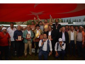 Balaban, Dalyan’da altın kemer taktı