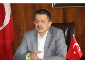 Bakan Pakdemirli’den bir müjde de besiciye: “Küspeyi 90 liradan 60 liraya indirdik”