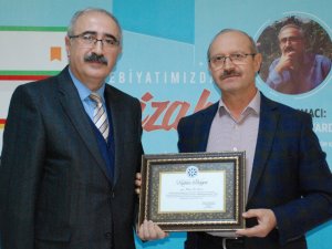 TYB’de “Edebiyatımızda Mizah” konuşuldu