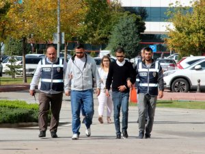 Konya'da telefon dolandırıcıları tutuklandı