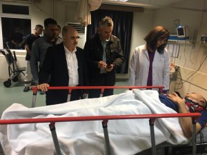 GÜNCELLEME - Düzce'de askeri araç devrildi: 4 yaralı