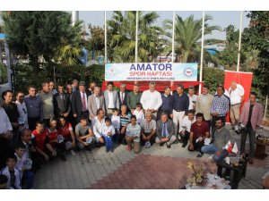 Mersin’de yılın enleri ödüllerini aldı