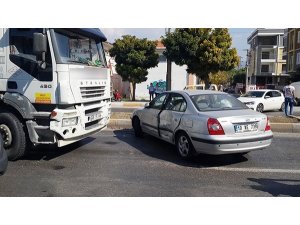Otomobil metrelerce sürüklendi