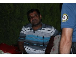 Parkta uyuyan engelli vatandaşın telefonu çalındı