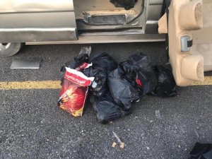 Van’da kaçak sigara ve çay operasyonu