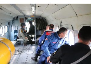 Sakarya’da helikopterli trafik denetiminde 15 araç sürücüsüne ceza kesildi