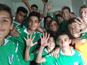 Anadolu Selçukspor U 15  liderliğe yükseldi