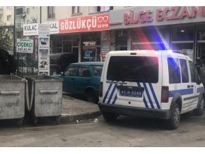 Sokakta yürürken, motosikletli iki kişi tarafından bacağından vuruldu