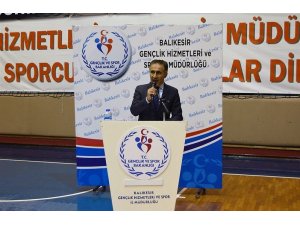 Amatör sporcular ödüllendirildi