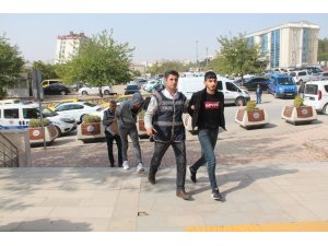 Elazığ’da bir kişinin öldüğü olayla ilgili iki şüpheli yakalandı, biri tutuklandı
