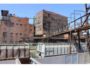Elektrik trafosu patladı: 3 yaralı