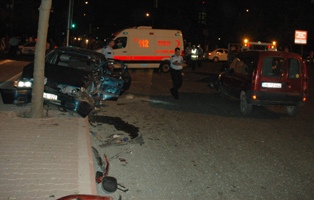 Müze dönüşü, kana bulandı