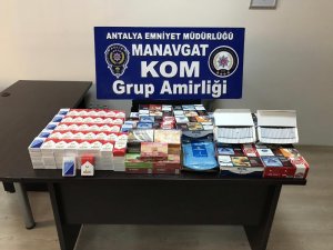 Manavgat’ta bir işyerinde kaçak nargile tütünü ele geçirildi