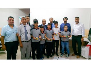Erdemli’de robotik kodlama atölyesi açıldı