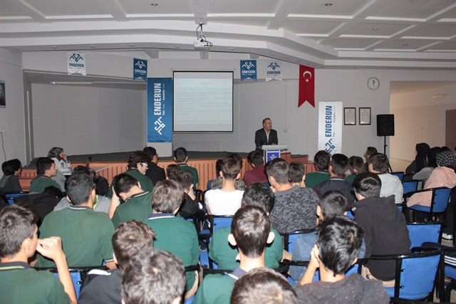 Enderun’da nanoteknoloji anlatıldı