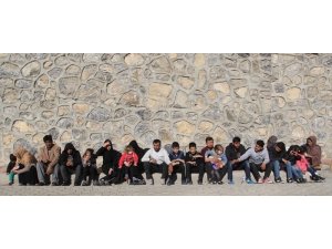 Başkale’de 43 kaçak şahıs yakalandı