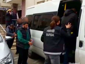 Zehir tacirlerine vatandaştan suçüstü