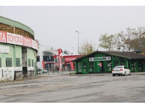 Eski Sakarya Atatürk Stadyumu’nda yıkım başladı