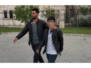 Hastanede olay çıkarıp bekçilere saldıran 2 kişi gözaltına alındı