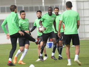 Atiker Konyaspor'da Çaykur Rizespor maçı hazırlıkları