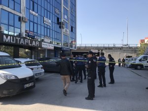 Avukatı bıçakla yaraladığı iddia edilen şüpheli yakalandı