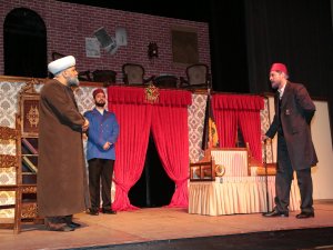 Konya Şehir Tiyatrosu yeni sezonda perdelerini açıyor
