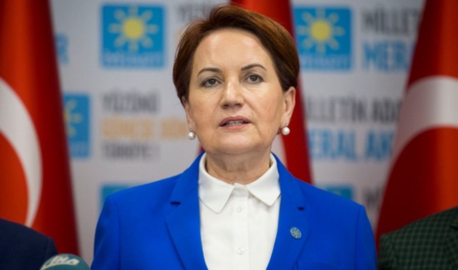 Peş peşe istifalar sürüyor! Şimdi de 39 kişi...