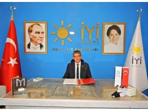 İyi Parti Çeşme İlçe Başkanı istifa etti