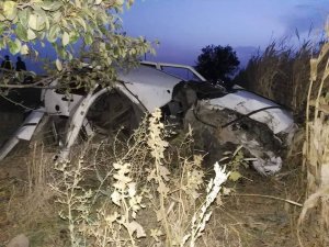 Kontrolden çıkan otomobil ağaca çarptı: 1 yaralı