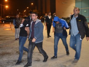 ‘Dur’ ihtarına uymayan otomobil kovalamaca sonucu yakalandı