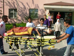 Otomobilin çarptığı çocuk ağır yaralandı