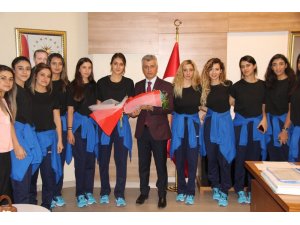 Sporculardan Başkan Arıcan’a ziyaret