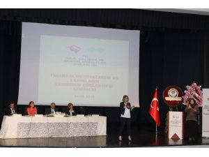 Trabzon İŞKUR finansal okuryazarlık seminerinde ‘İş’te kadın projesini tanıttı