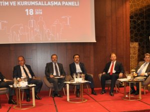 Aile şirketlerini yönetimi anlatıldı