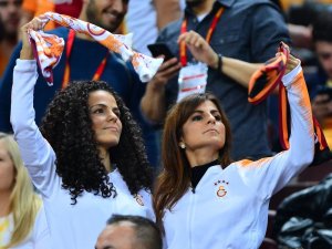 Spor Toto Süper Lig: Galatasaray: 0 - Bursaspor: 0 (Maç devam ediyor)