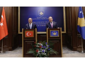 Çavuşoğlu-Pacolli ortak basın toplantısı