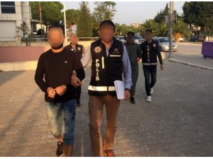 Çeşme’de Suriyeli insan tacirleri tutuklandı