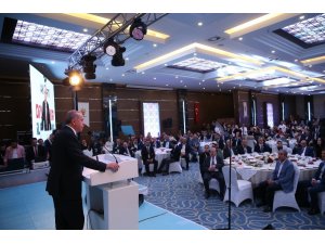 Cumhurbaşkanı Erdoğan: “Bu defa ülkenin ekonomisine, can damarına saldırdılar”