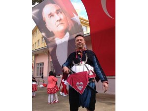Görevi başında kalp krizi geçiren okul müdürü hayatını kaybetti