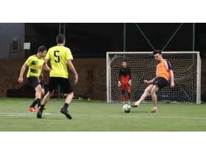 Pamukkale’deki futbol turnuvasında yarı final takımları belli oldu