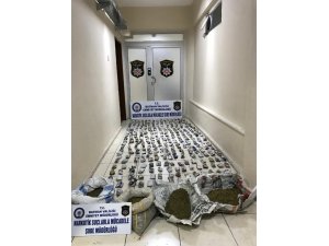 Batman’da 10 kilo esrar ele geçirildi