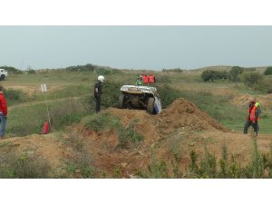 19 yaşındaki kadın pilot takla attı, yürekler ağza geldi