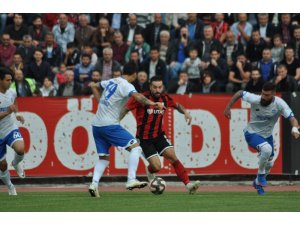 TFF 2. Lig, UTAŞ Uşakspor:1 - Ankara Demirspor:0