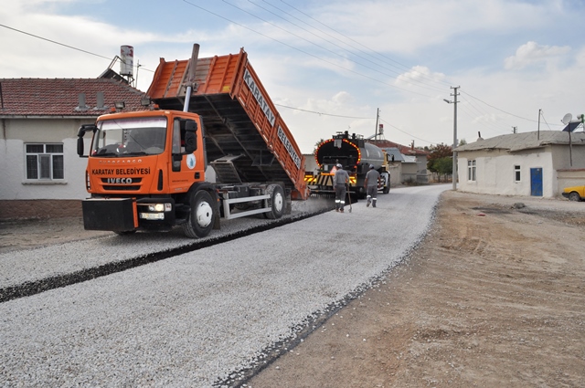 Karatay'da  Asfalt Atağı