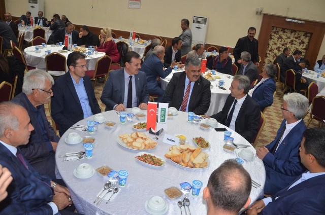 Belediyeden Muhtarlar Gününe Özel Program