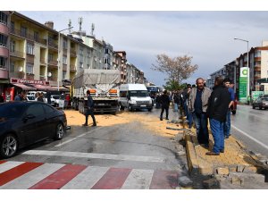 Konya'da trafik kazası MOBESE'ye yansıdı