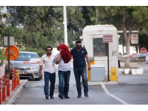 Uyuşturucuyu iç çamaşırına saklamış