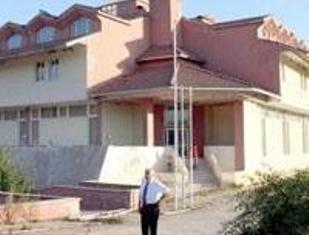 1 TL'ye satılık 3 yıldızlı otel